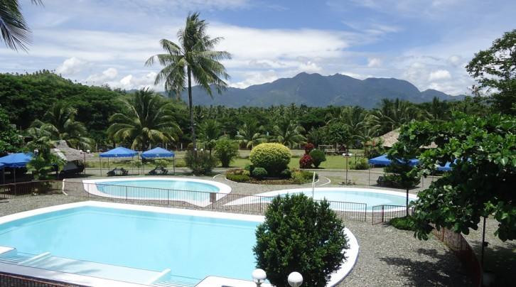 Gazebo Pools And Restaurant Hotel Cabadbaran Ngoại thất bức ảnh